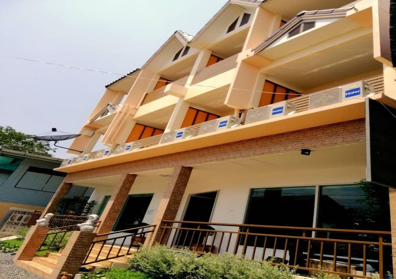 Baan Bua House 2 Hotell Ayutthaya Eksteriør bilde