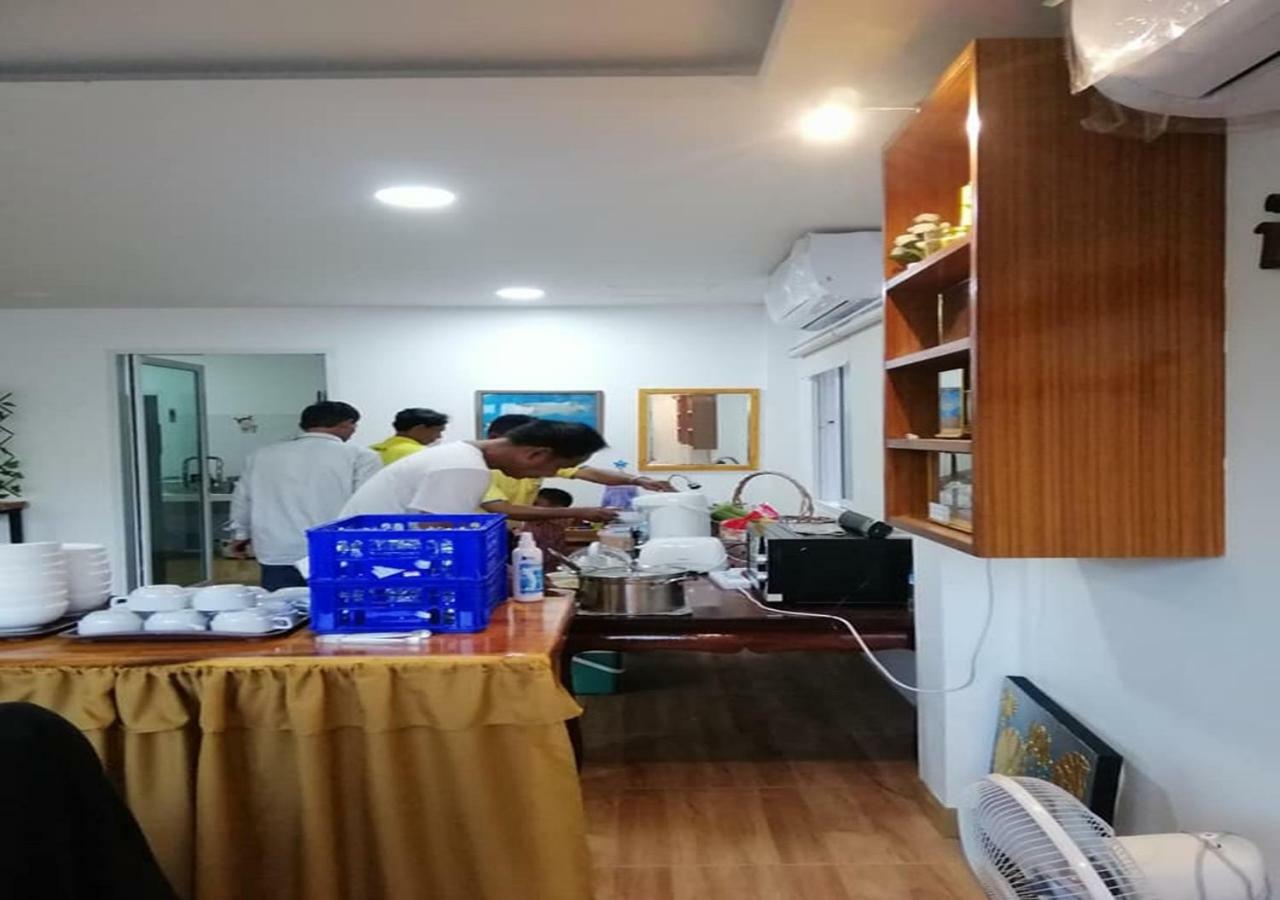 Baan Bua House 2 Hotell Ayutthaya Eksteriør bilde