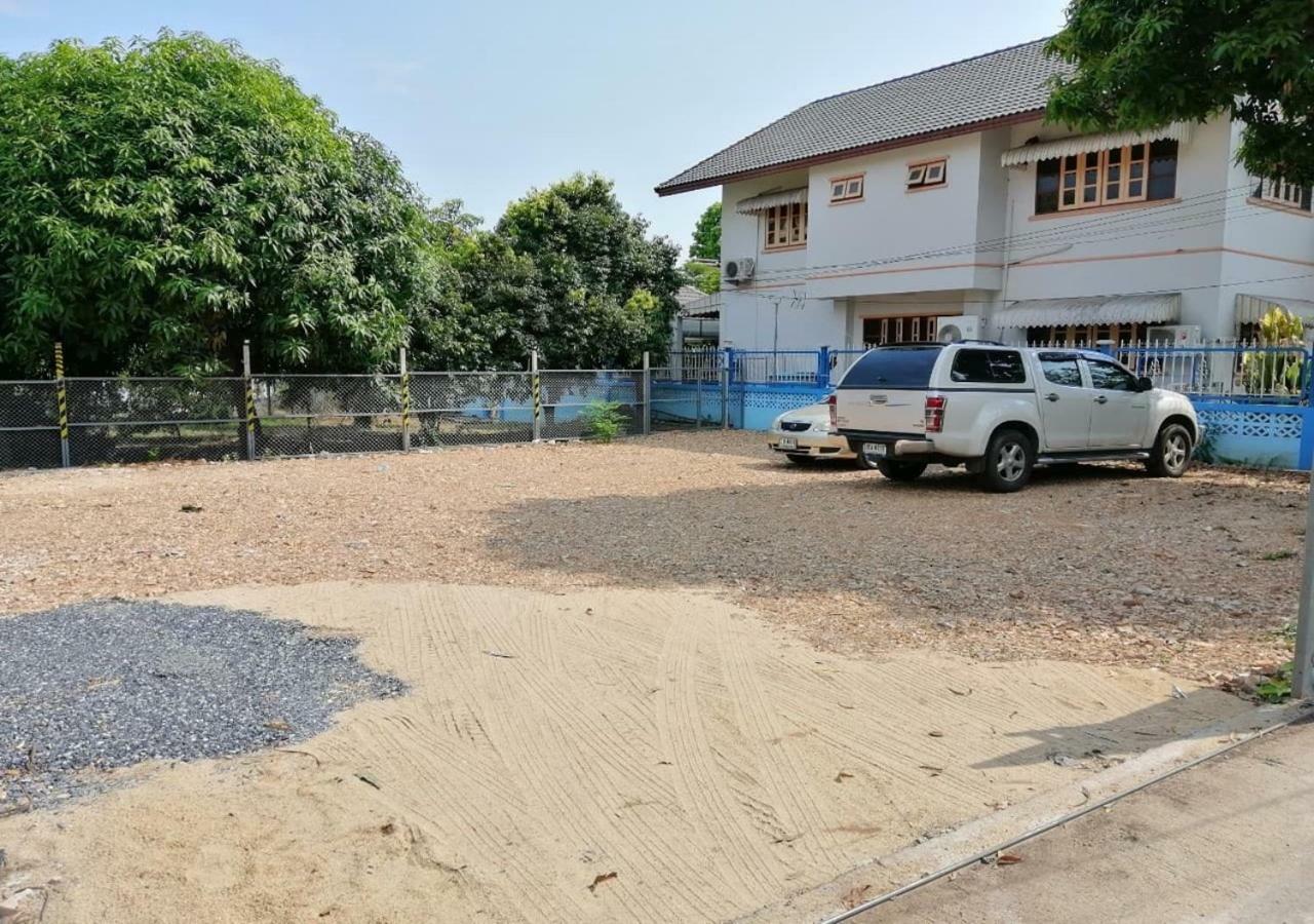 Baan Bua House 2 Hotell Ayutthaya Eksteriør bilde
